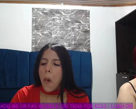 ISAMOONX online show from June 16, 2026, 1:14 pm
