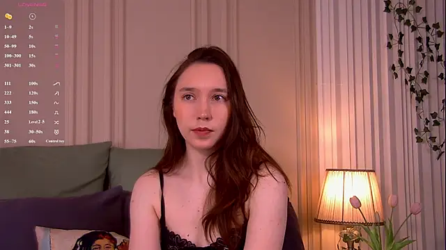 Suzaneey online show from May 1, 2026, 6:23 pm