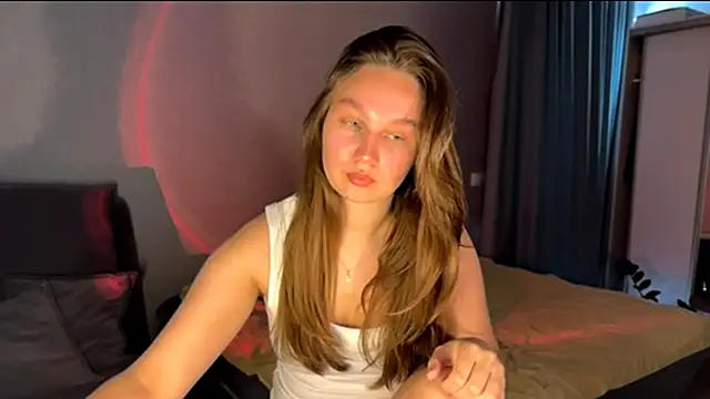 Snapshot of secretnaya_girl chatting on May 29, 2026, 7:39 am secretnaya girl online show from May 29, 2026, 7:39 am