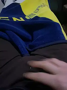 youngdick13 online show from April 16, 2026, 7:03 pm