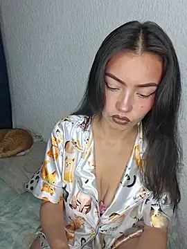Parker Venuss  online show from July 13, 2026, 12:02 am