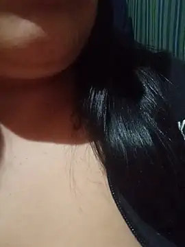 Snapshot of melones3 chatting on July 12, 2026, 6:48 am melones3 online show from July 12, 2026, 6:48 am