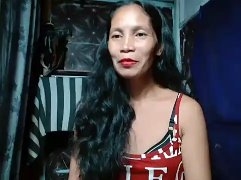 Honeychel online show from May 12, 2026, 2:14 pm