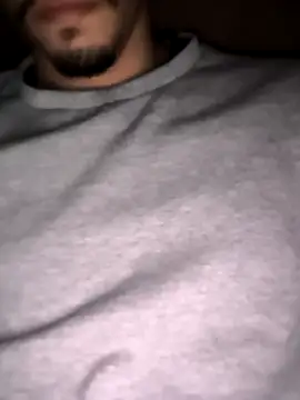 enamto001 online show from April 16, 2026, 2:12 am