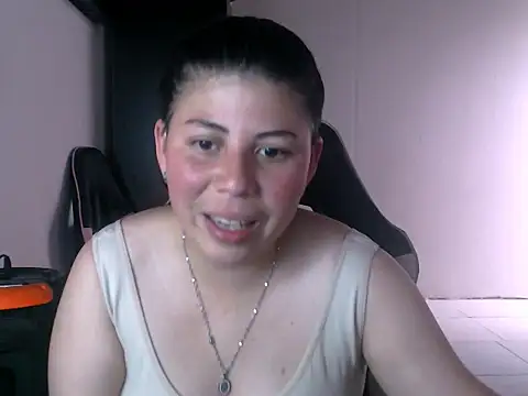 katiaerotic online show from May 8, 2026, 6:57 pm