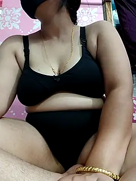 Snapshot of susmitabiswas9312 chatting on May 14, 2026, 8:32 am susmitabiswas9312 online show from May 14, 2026, 8:32 am