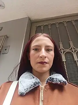 im scarlett20 online show from May 11, 2026, 7:33 pm