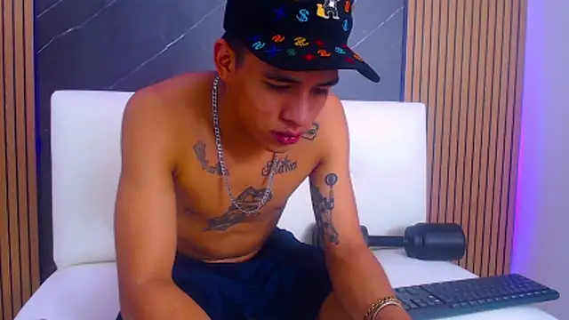 Snapshot of Lian_Jacob chatting on May 15, 2026, 7:26 am Lian Jacob online show from May 15, 2026, 7:26 am