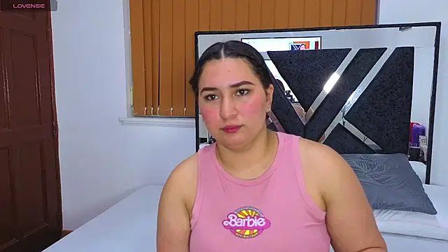 sofiagregorie online show from May 4, 2026, 12:34 pm