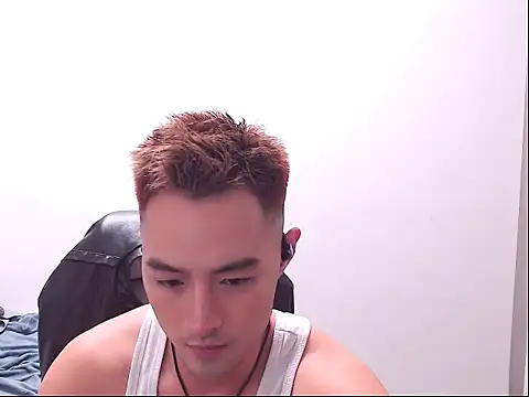 Snapshot of Ruize531 chatting on May 13, 2026, 2:03 pm Ruize531 online show from May 13, 2026, 2:03 pm