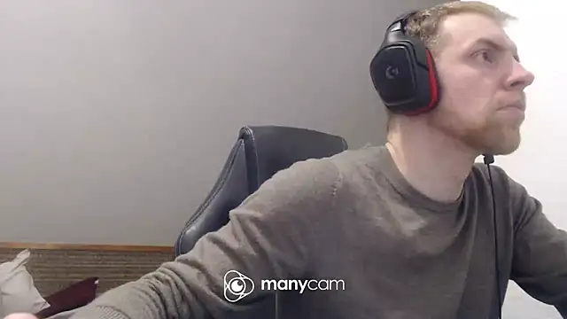 Snapshot of Milkyman7 chatting on February 2, 2026, 8:29 pm Milkyman7 online show from February 2, 2026, 8:29 pm