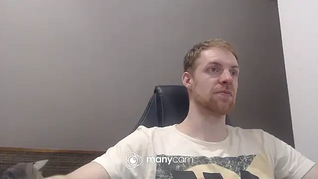 Snapshot of Milkyman7 chatting on February 17, 2026, 8:48 pm Milkyman7 online show from February 17, 2026, 8:48 pm