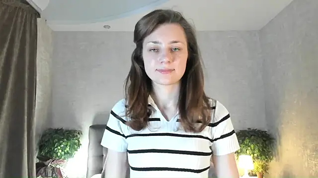 Snapshot of MauriceWireman chatting on May 18, 2026, 5:19 pm MauriceWireman online show from May 18, 2026, 5:19 pm