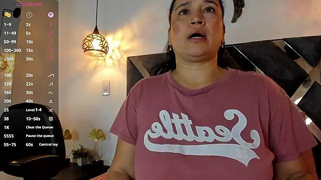 Snapshot of anastassiaa_57 chatting on May 19, 2026, 10:32 am anastassiaa 57 online show from May 19, 2026, 10:32 am