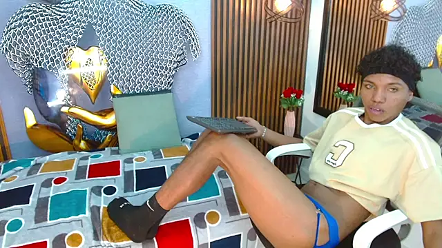 Chris Hott online show from June 21, 2026, 7:38 pm