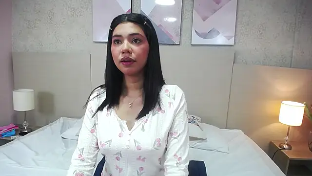 Snapshot of Nathy_Pelaez chatting on April 17, 2026, 6:11 pm Nathy Pelaez online show from April 17, 2026, 6:11 pm