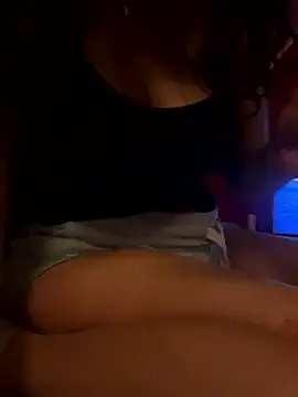 LaylaLush69 online show from May 4, 2026, 7:21 pm