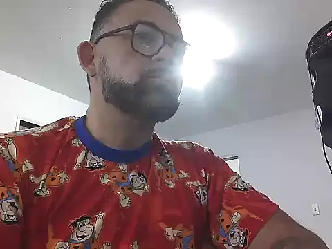 Snapshot of CarlossexVen chatting on April 24, 2026, 9:28 pm CarlossexVen online show from April 24, 2026, 9:28 pm