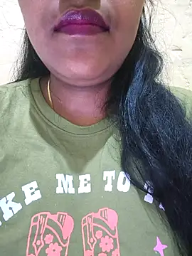 Snapshot of Newragini chatting on May 8, 2026, 9:31 pm Newragini online show from May 8, 2026, 9:31 pm