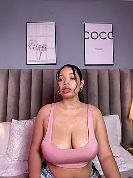 LilyFoox online show from May 28, 2026, 1:19 pm