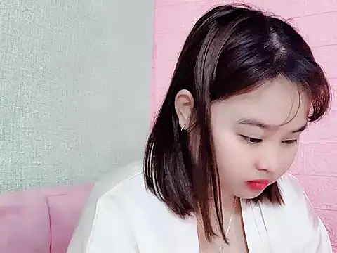 NhungNhun789 online show from April 22, 2026, 7:48 pm
