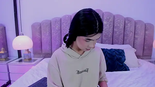Snapshot of Channel_sofia chatting on May 31, 2026, 3:15 am Channel sofia online show from May 31, 2026, 3:15 am