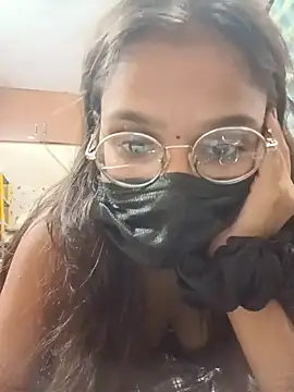Snapshot of Your_SugarBaby- chatting on May 25, 2026, 6:36 pm Your SugarBaby- online show from May 25, 2026, 6:36 pm
