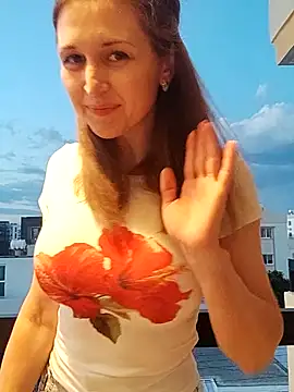 irresistibelle online show from May 28, 2026, 5:10 pm