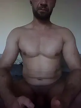Maxi999-5 online show from June 3, 2026, 5:10 am