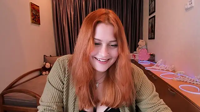 NoraLiin online show from May 9, 2026, 7:41 pm