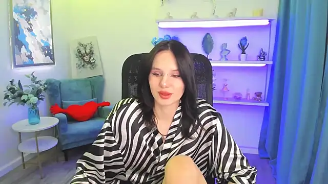 Snapshot of AlicePertim chatting on May 15, 2026, 6:37 pm AlicePertim online show from May 15, 2026, 6:37 pm