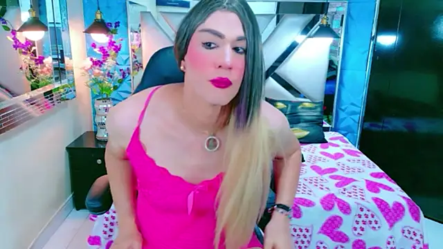 Nicolle Morrisx online show from April 30, 2026, 3:51 pm