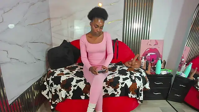 Asha zuri69 online show from July 16, 2026, 1:39 pm