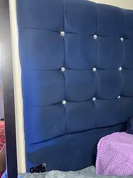 Zaabrina 20 online show from May 28, 2026, 1:58 am
