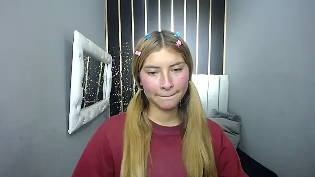 nancy blonde online show from April 28, 2026, 12:43 pm