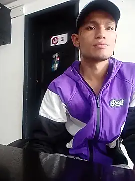 Damian Garciaa online show from May 21, 2026, 3:52 pm