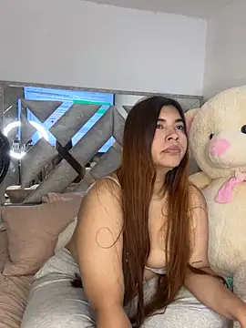 DulceJoness online show from May 20, 2026, 4:29 am