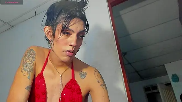 Snapshot of melany_filly chatting on April 21, 2026, 6:20 am melany filly online show from April 21, 2026, 6:20 am