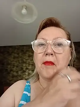 Snapshot of I_amVeronicle chatting on May 30, 2026, 2:08 am I amVeronicle online show from May 30, 2026, 2:08 am
