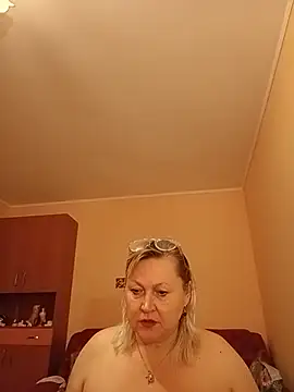 I amVeronicle online show from July 9, 2026, 8:18 am