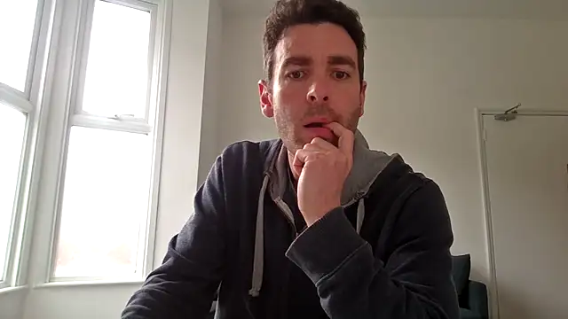 Snapshot of frenchbdmaninlondon chatting on May 11, 2026, 1:50 pm frenchbdmaninlondon online show from May 11, 2026, 1:50 pm