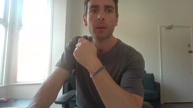 Snapshot of frenchbdmaninlondon chatting on May 24, 2026, 2:00 pm frenchbdmaninlondon online show from May 24, 2026, 2:00 pm