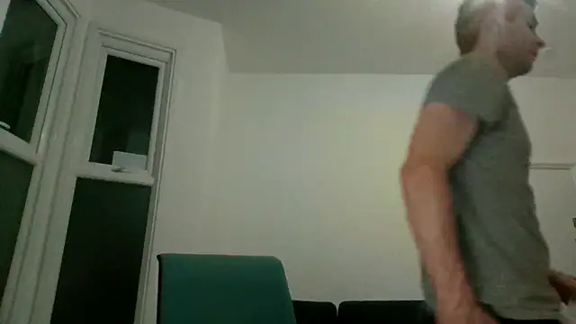 Snapshot of frenchbdmaninlondon chatting on May 30, 2026, 9:34 pm frenchbdmaninlondon online show from May 30, 2026, 9:34 pm