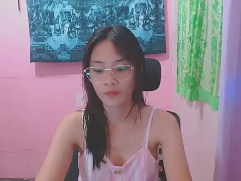 Sweetsexylady19 online show from May 29, 2026, 4:10 am