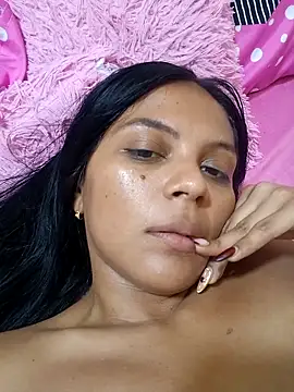 Aymi Phone online show from April 23, 2026, 10:23 pm