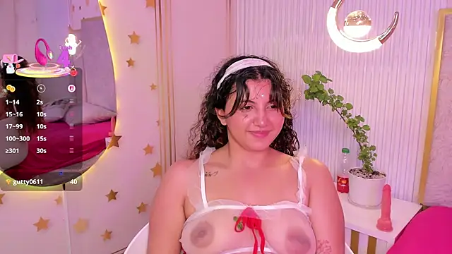 Snapshot of alexa_cutte_ chatting on April 29, 2026, 5:30 pm alexa cutte online show from April 29, 2026, 5:30 pm