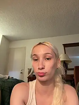 Snapshot of BarbieKayy chatting on June 9, 2026, 4:29 pm BarbieKayy online show from June 9, 2026, 4:29 pm
