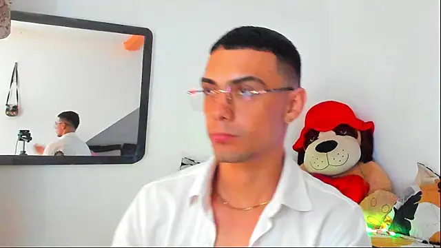 Teo Rave online show from April 27, 2026, 4:49 pm