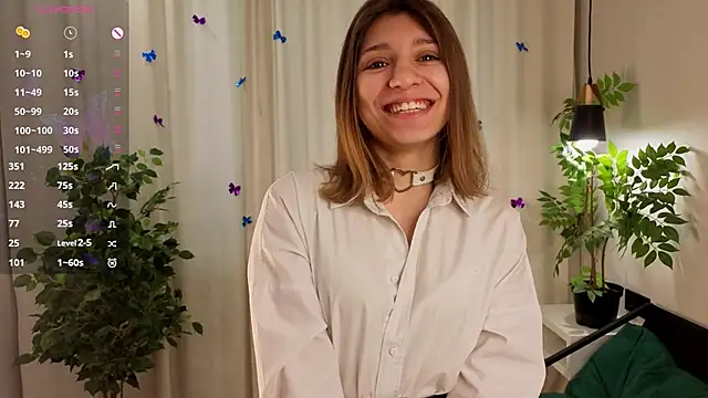 Snapshot of NadiaFabroquez chatting on May 18, 2026, 11:05 am NadiaFabroquez online show from May 18, 2026, 11:05 am