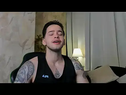 Snapshot of RONNY_COLTON chatting on May 16, 2026, 10:12 am RONNY COLTON online show from May 16, 2026, 10:12 am